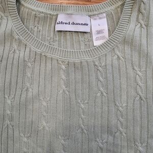 Alfred Dunner Knit Sweater in Light Green. Large.